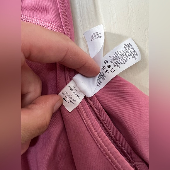 Nike Dri-Fit Women’s Rosewood/white large razorback sports bras. - Picture 4 of 5